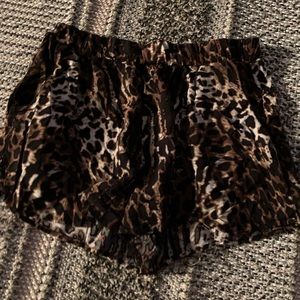 Cheetah flowy shorts! Super comfy and cute